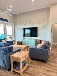 Sandy Cheeks - 2502 Bienville - 2