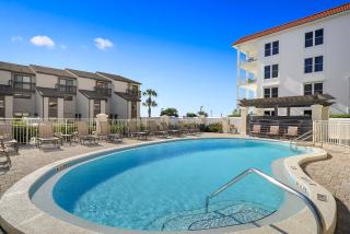 Dune Villas 2A - Gulf Front Vacation Condominium with Shared Pool - 6