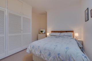 3 Bed in Scarborough oc-s018 - 1