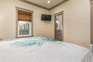 Seas The Moment - 2020 Bienville - 3