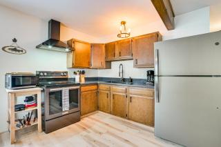 Roscommon Chalet with Hot Tub Near Higgins Lake! - 4