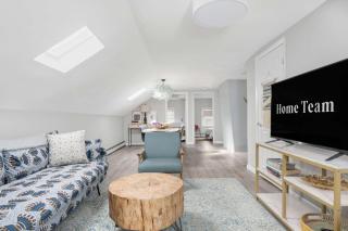 The Return to Water - Sleeps 6 - Newly Renovated - 1