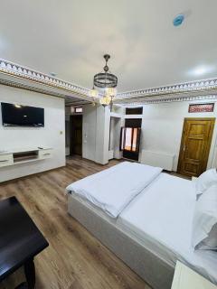 SHakhina premium hotel in old city - 1
