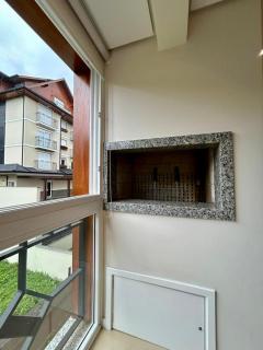 Apê com Lareira a 260m da Catedral de Pedra - 2