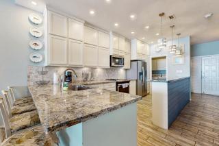 2BR Penthouse Beach Perch with Pools and Tennis - 7