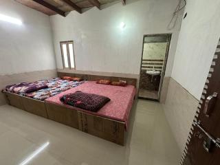 Radhey Radhey Seva Sadan - 4