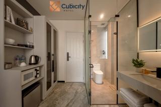 Cubicity Ton That Tung - 2