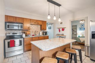 Charming City Home with Patio Fire Pit & Record Player-Family Friendly - 6