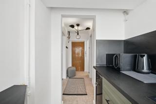 The Palm with city view - Bukarest - 7