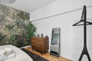 The Palm with city view - 1