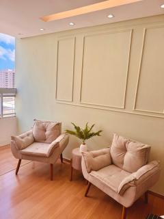 Apartamento novo, excelente localização, 7 min da praia - 7