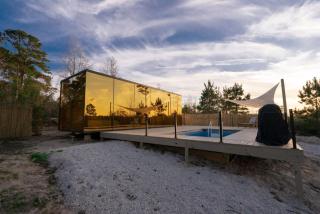 Dew - Mirror Cabin, Pool, HI-VIEW, fire pit, grill - 4