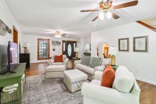 Norris Lake Retreat w Private Dock, Gentle Lake Access, Sleeps 13, SXS nearby - 5