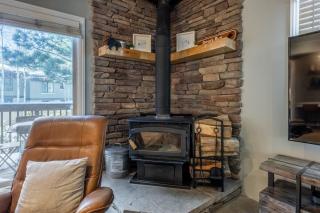 The Chill Mammoth Club - 4