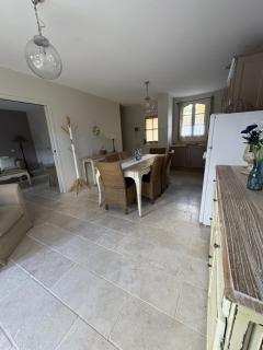 Cozy House with Garden, 3 Bedrooms & PMR Comfort - 8