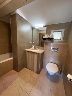 Cozy House with Garden, 3 Bedrooms & PMR Comfort - 5