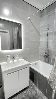 Арена Гарден 2 - 4