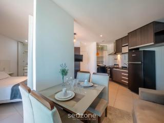 Estúdio em Prédio c/ Piscina e Academia MPZ0902 - 2