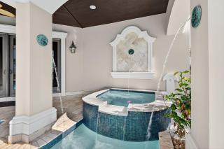 Stunning Getaway w/ Pool, Outdoor Kitchen, Rooftop Deck, & Gulf Views! - 9