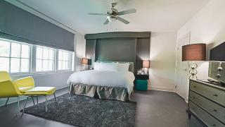 White House Hotel - 8