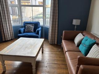 Beautiful Tenby House, sleeps 10, pets allowed - 7