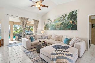 Niccola Tropical Waterfront Vacation Home Cape Coral - 5