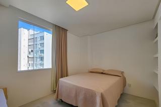 Apto na Barra com Ar Condicionado a 500m da Praia - 9