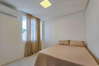 Apto na Barra com Ar Condicionado a 500m da Praia - 8