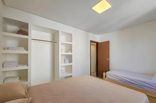 Apto na Barra com Ar Condicionado a 500m da Praia - 2