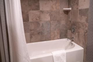 Banff Rocky Mountain Resort - 8