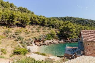 La Villa Bleue Secluded Hvar Beach House - 9