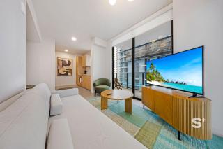 Luxurious & Stylish 2BD Apt in Miami Gym & Pool - 1