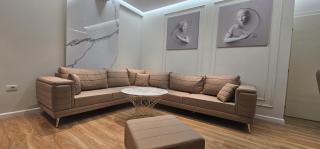 Eagle Nest Modern Apartment Tirana - 8
