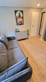 Trumpalaikė butų nuoma Kaune prie Klinikų STUDIJA B SELF CHECK IN - 3