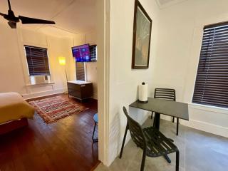 escondido - near Rodeo & World Cup walk to restos - 2