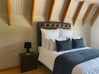 The Swiss Garden - 0