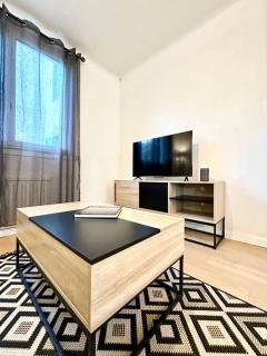 L'Évasion - Centre-Ville & Garage Privé - 8