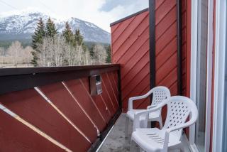 Rocky Mountain Ski Lodge - 9