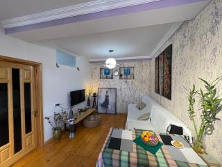 Autøgráph Boutique Høme 9 - 5