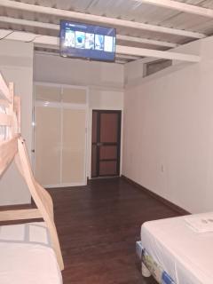 Comoda y tranquila suíte de alquiler - 4