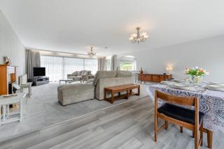 3 Bed in Stepaside oc-h32040 - 0