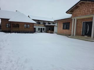 Casa de lângă pădure - 8