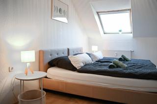 JuPa Homes gemütliches DG Apartment - 3