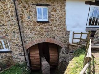 The Old Mill Annexe - 5