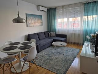 Arena Zagreb Premium Apartment - 8