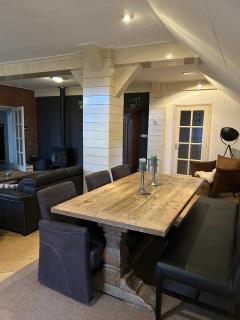 Huize Kroezzz sfeervolle authentieke vakantie woning met 3 slaapkamers, omheinde tuin en honden welkom - Goor - 4