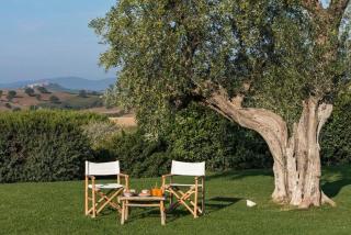 Villa Magliano in Tuscany by Villaflair - 1