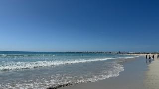 Spacious Family Beach Home - 8