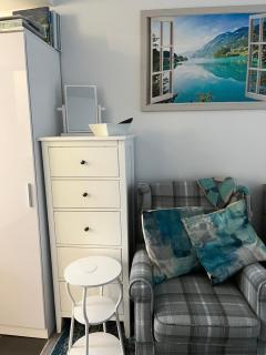 Flat 2 Frank Lewis House - 5