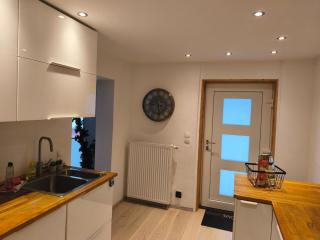 Große Auszeit Eifel mit Sauna, Kamin und Terrasse - 2